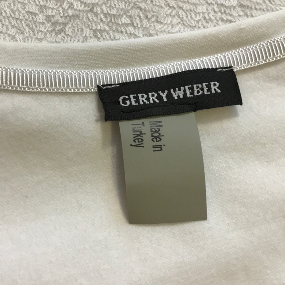 Shirts - Picture 3 of 4